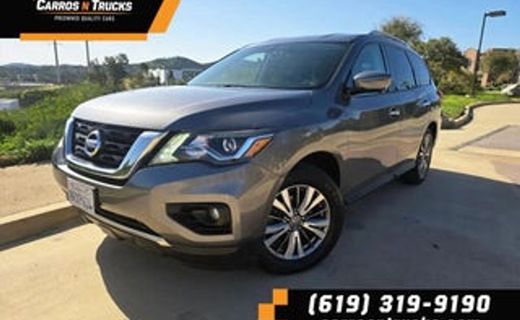 2020 Nissan Pathfinder SV