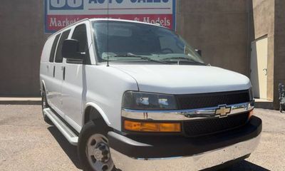 2024 Chevrolet Express 2500