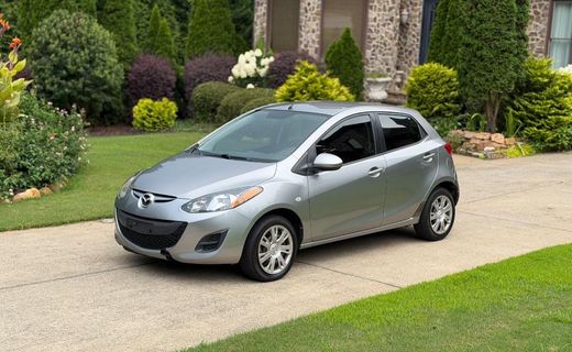 2013 Mazda MAZDA2