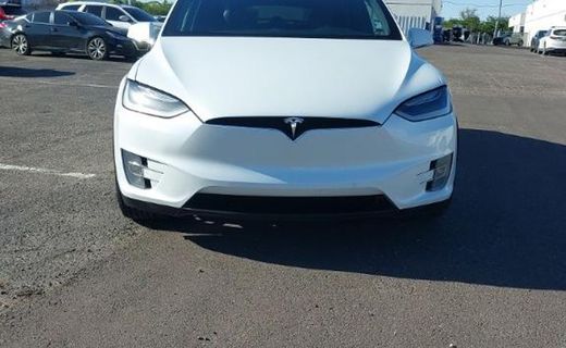 2018 Tesla Model X 75D