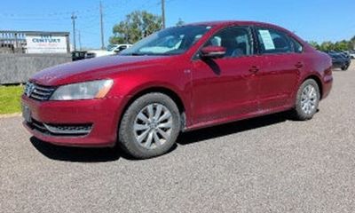 2014 Volkswagen Passat S