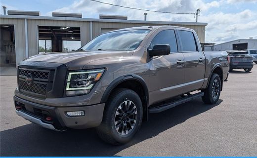 2021 Nissan Titan