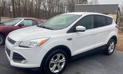 2015 Ford Escape SE
