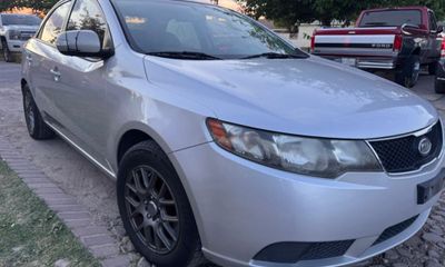 2010 Kia Forte GLS