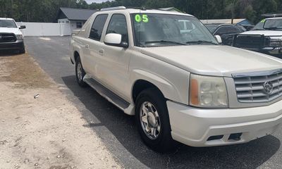 2005 Cadillac Escalade EXT