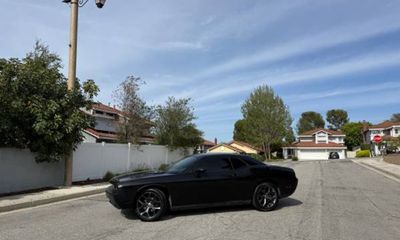 2010 Dodge Challenger Base