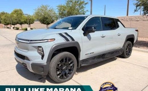 2025 Chevrolet Silverado LT