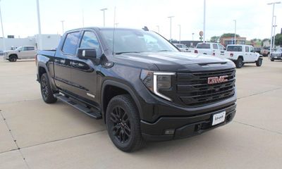 2026 GMC Sierra Elevation