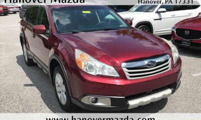 2012 Subaru Outback Limited M R