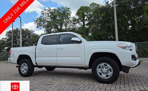 2022 Toyota Tacoma SR5