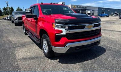 2024 Chevrolet Silverado LT