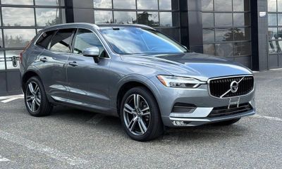 2020 Volvo XC60 Momentum