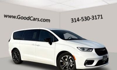 2025 Chrysler Pacifica Limited