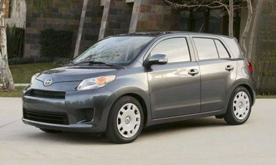 2014 Toyota Scion XD Base