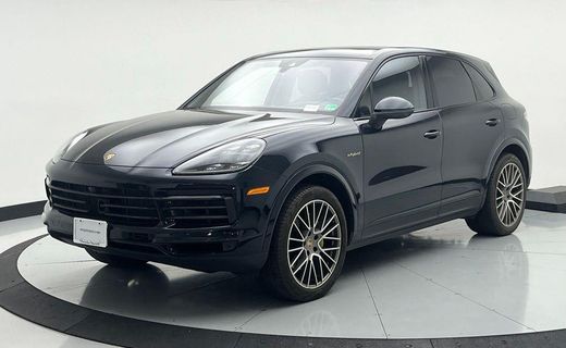2022 Porsche Cayenne