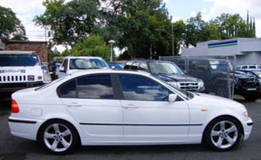 2005 BMW 325i SA