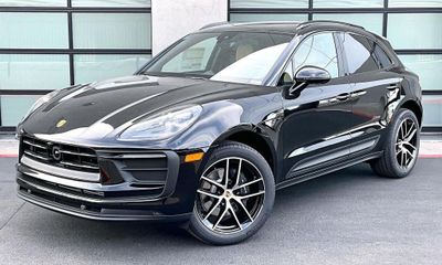 2026 Porsche Macan