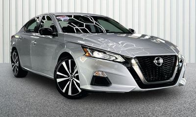 2020 Nissan Altima SR