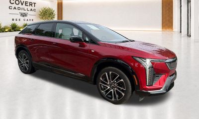 2025 Cadillac Optiq Sport 1