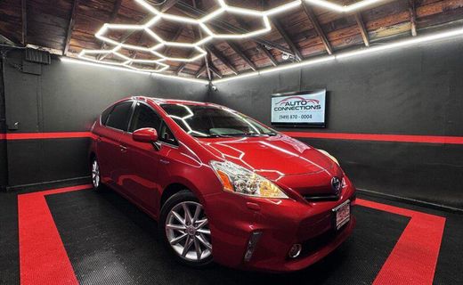 2014 Toyota Prius V Five