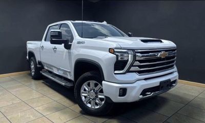 2024 Chevrolet Silverado HD High Country