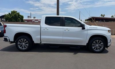 2019 Chevrolet Silverado RST