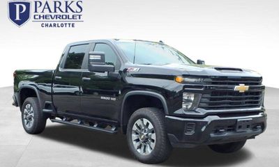 2025 Chevrolet Silverado HD Custom