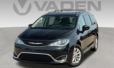 2017 Chrysler Pacifica Touring L