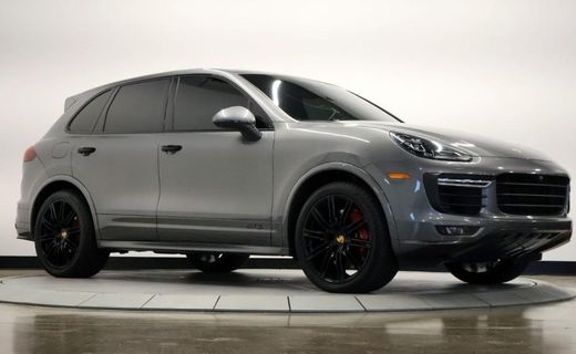 2017 Porsche Cayenne GTS