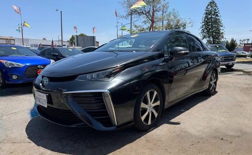 2018 Toyota Mirai Hydrogen Fuel Cell