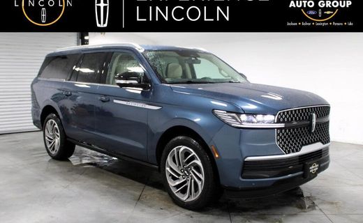 2027 Lincoln Navigator L Reserve