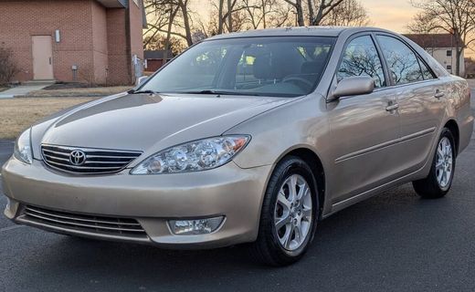 2005 Toyota Camry XLE