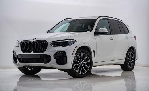 2021 BMW X5 M50i
