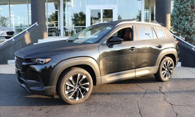 2026 Mazda CX-50 Premium Plus