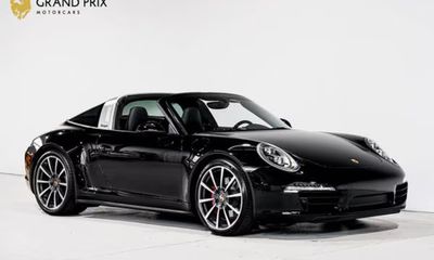 2014 Porsche 911 4S