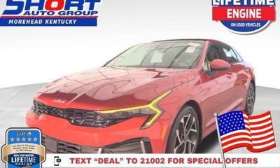 2025 Kia K5 EX