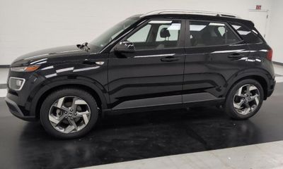 2022 Hyundai Venue SEL Limited