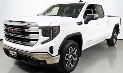 2026 GMC Sierra SLE