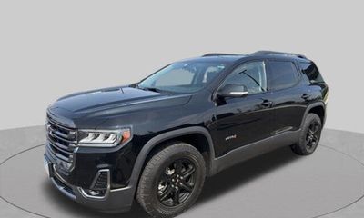 2023 GMC Acadia AT4