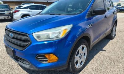 2017 Ford Escape S