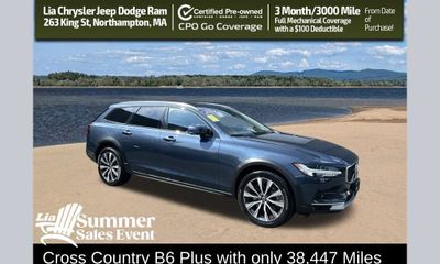 2024 Volvo V90CC Plus