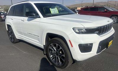 2025 Jeep Grand Cherokee Overland