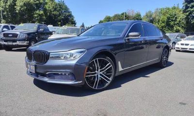 2016 BMW 740I
