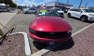 2007 Ford Mustang Deluxe