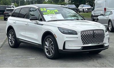 2023 Lincoln Corsair Standard