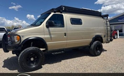 2000 Ford E-350 Econoline