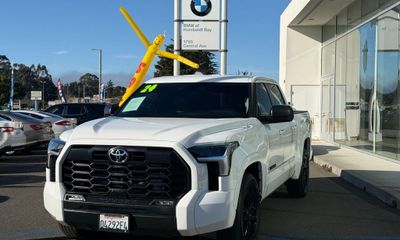 2024 Toyota Tundra SR5