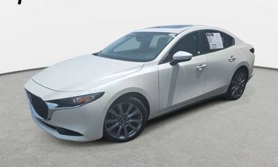 2023 Mazda MAZDA3 Preferred Package
