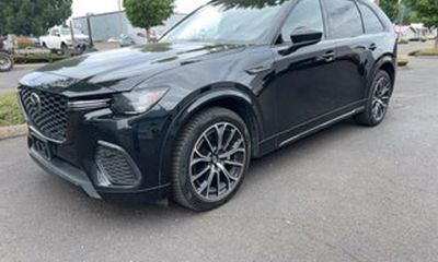 2025 Mazda CX-70 Premium Package