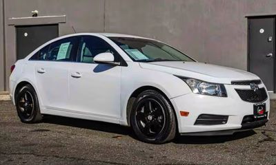 2013 Toyota Prius Base